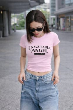 Trendy Fashion Trends & Style Guide