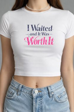 Glitch Romance Fashion Trends & Style Guide