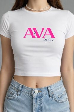 Glitch Romance Fashion Trends & Style Guide