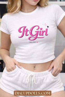 Trendy Fashion Trends & Style Guide